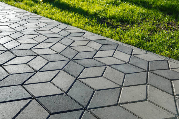 Best Commercial Driveway Pavers  in College Place, WA